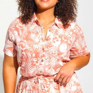 ❤️NWT VINTAGE TORRID BLOUSE - NIGHTMARE BEFORE CHRISTMAS HAWAIIAN TIKI SHIRT